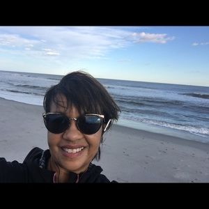 Meet your Posher, Julie